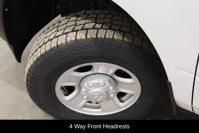 Used 2022 RAM 2500 Tradesman AWD/4WD image 29