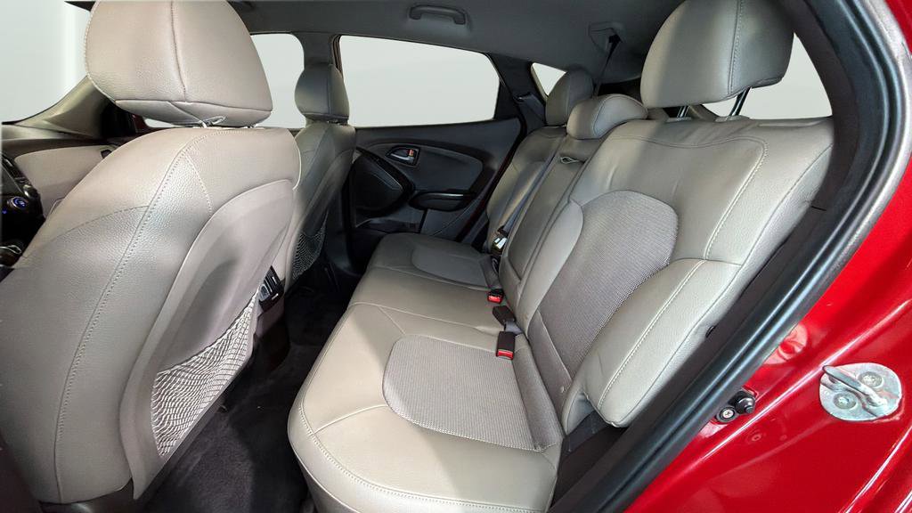 Used 2015 Hyundai Tucson SE FWD image 32