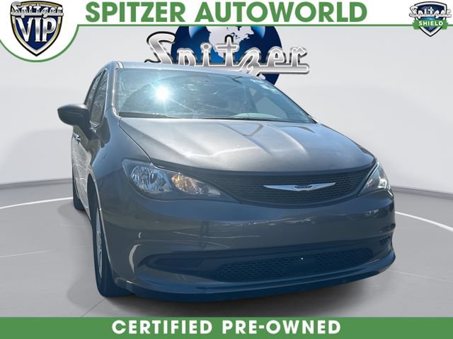 Used 2023 Chrysler Voyager LX FWD video 1