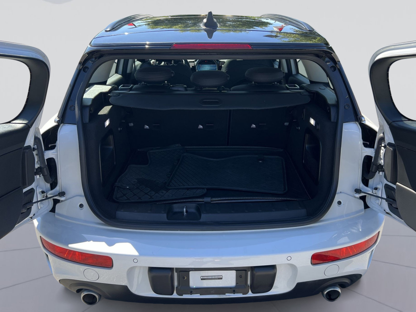 Used 2024 MINI Cooper Clubman S AWD/4WD image 25