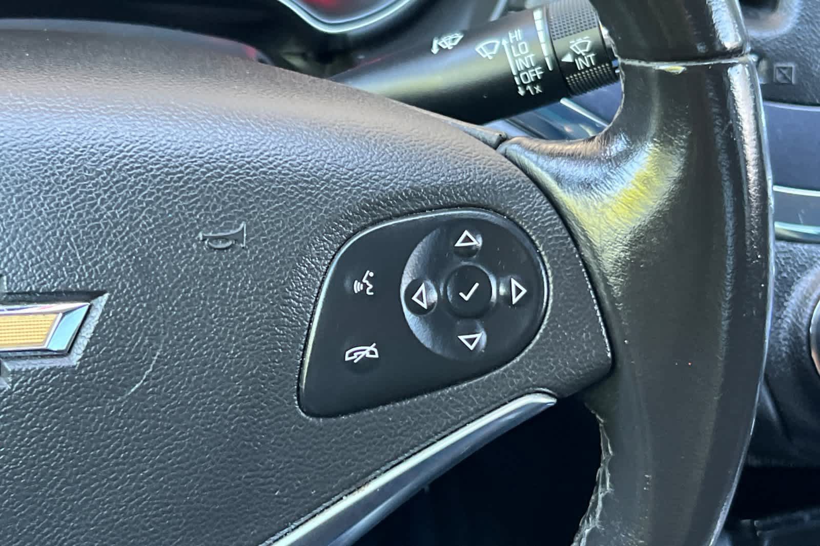 Used 2018 Chevrolet Impala Premier FWD image 28
