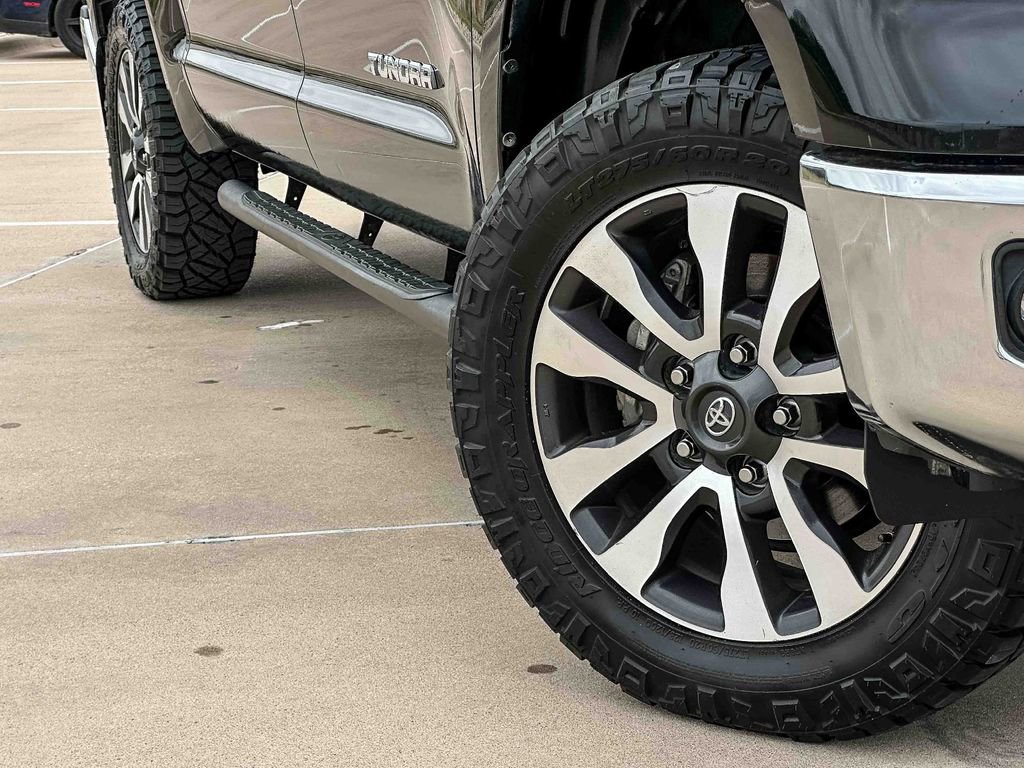 Used 2018 Toyota Tundra Limited image 9