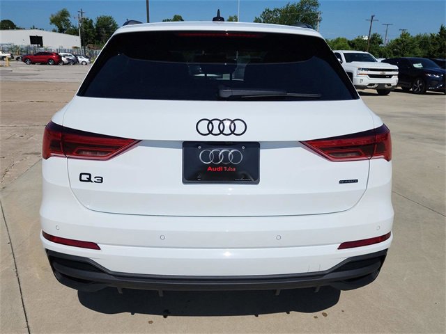 New 2025 Audi Q3 2.0T Premium image 6