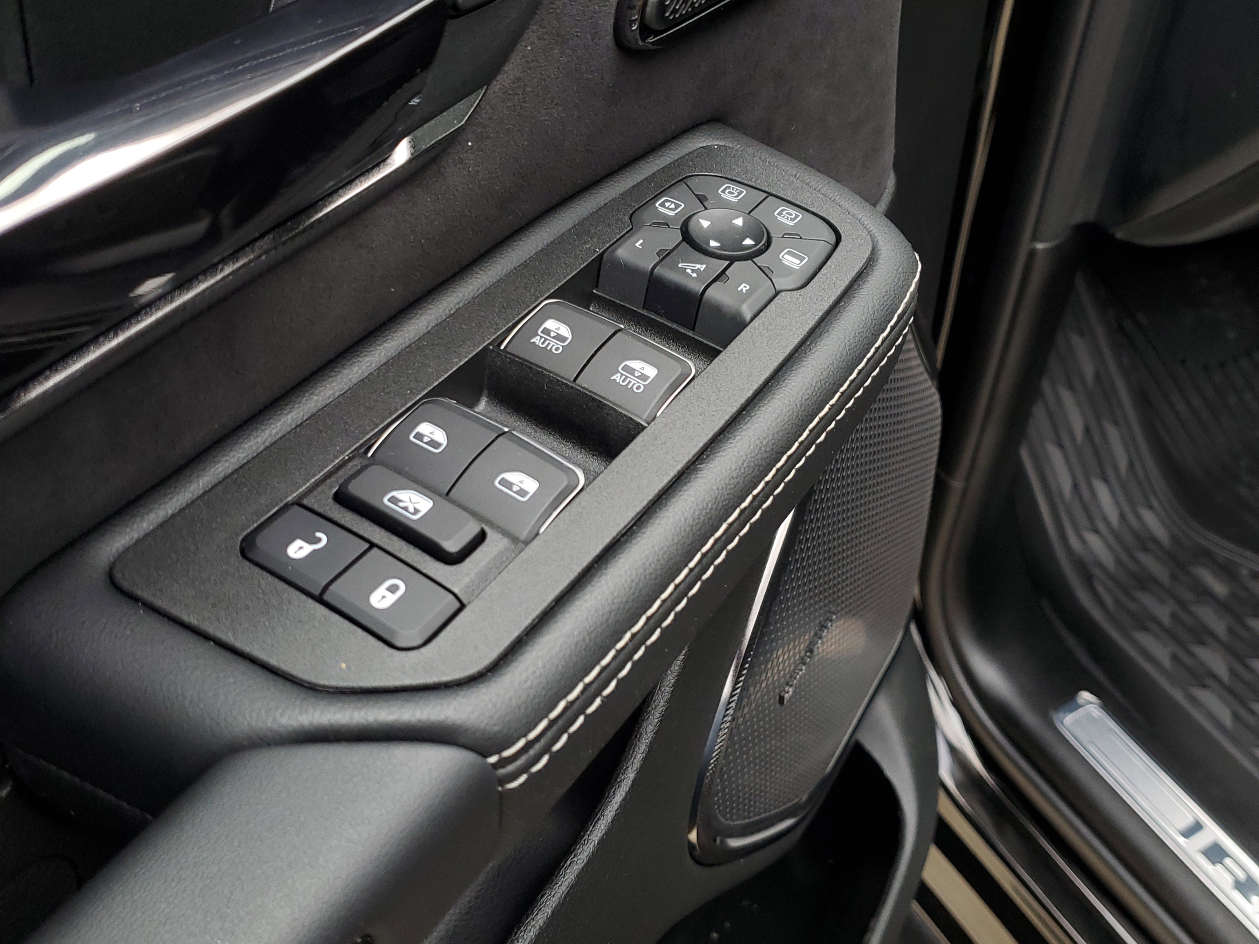 New 2026 RAM 1500 RHO w/ RHO Level 1 Equipment Group image 16