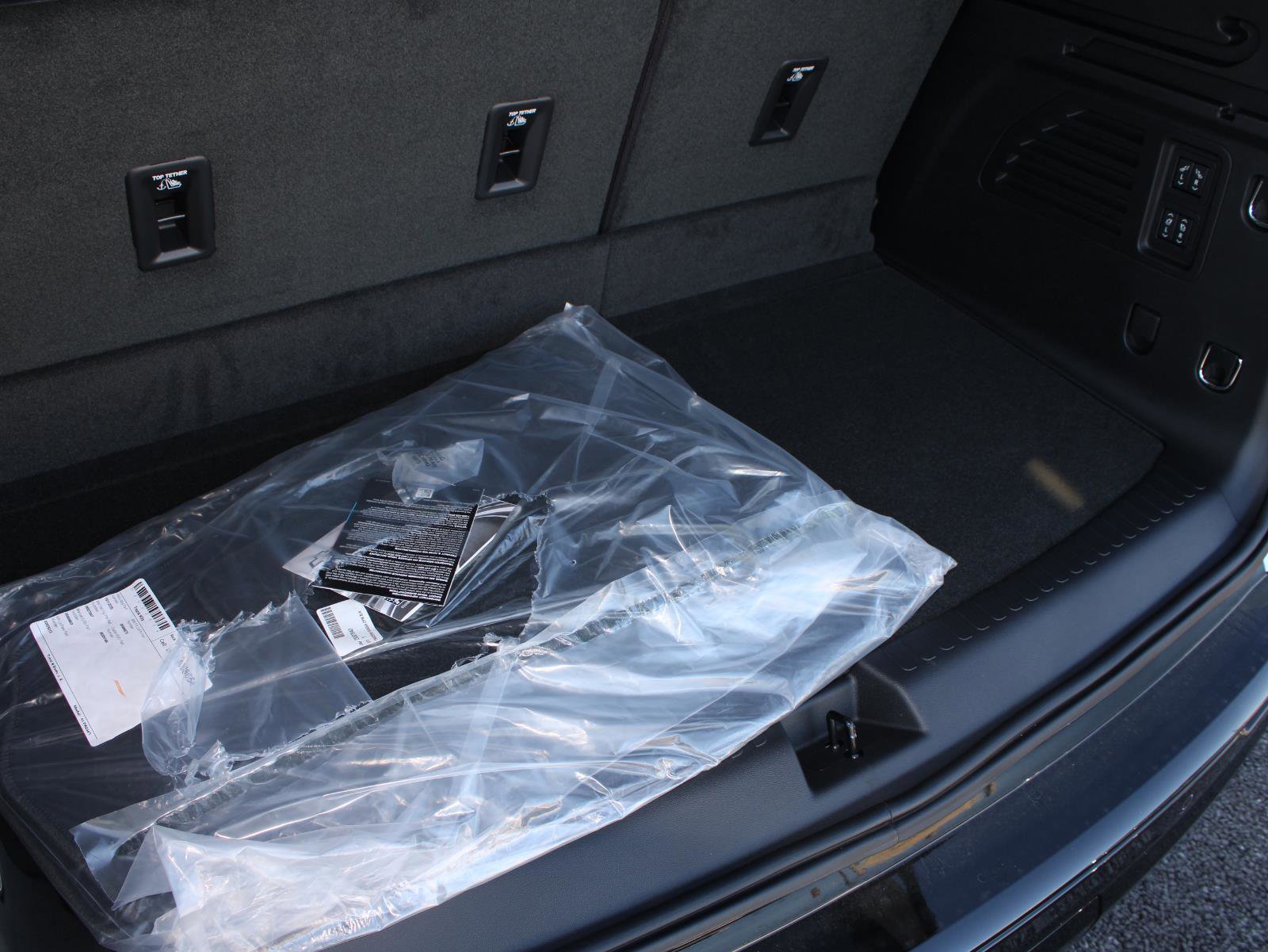 New 2026 Chevrolet Traverse RS image 8