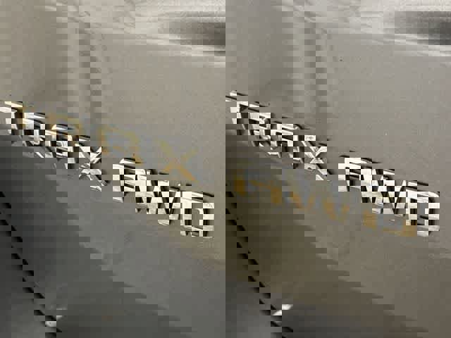 Used 2019 Chevrolet Trax LT w/ LT Convenience Package image 27