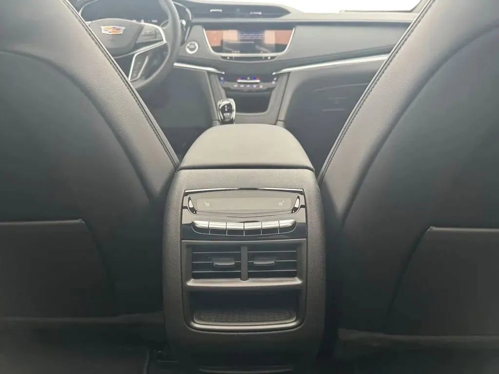 New 2026 Cadillac XT5 Premium Luxury AWD/4WD image 20
