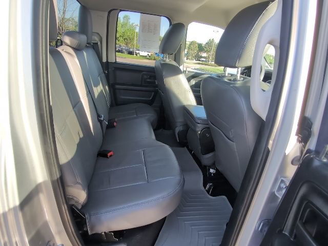 Used 2016 RAM 1500 Express AWD/4WD image 32