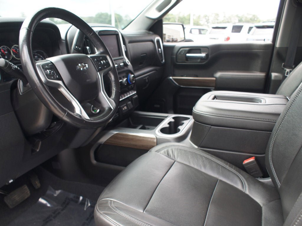 Used 2020 Chevrolet Silverado 1500 LT Trail Boss AWD/4WD image 12