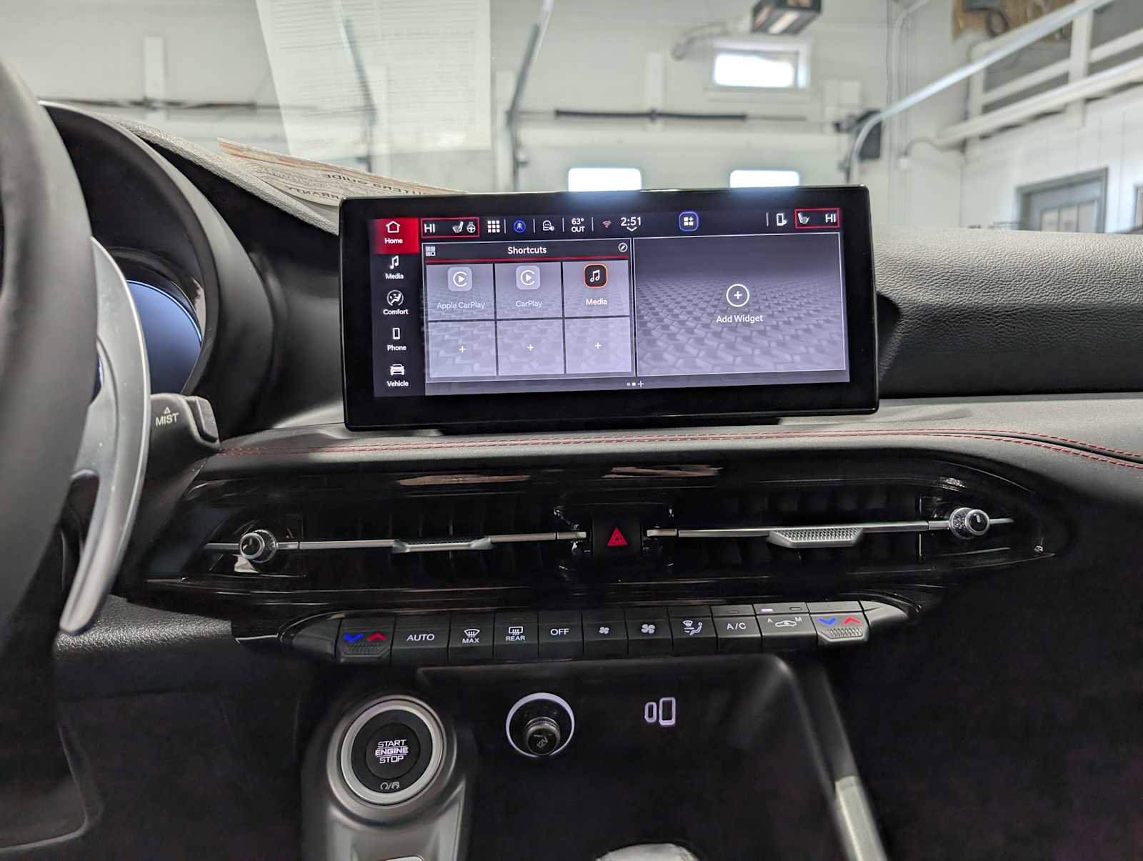 Used 2024 Dodge Hornet R/T w/ R/T Blacktop Package image 34