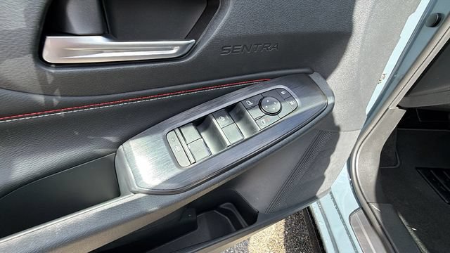 New 2026 Nissan Sentra SR w/ Floor Mat Package FWD image 20