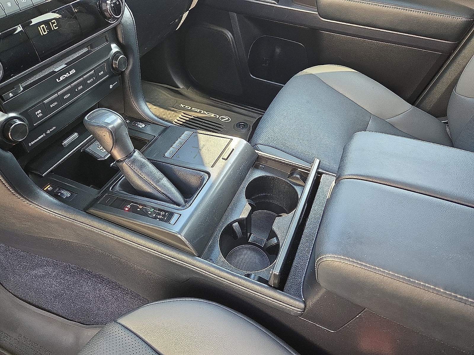 Used 2022 Lexus GX 460 w/ Black Line Special Edition AWD/4WD image 10