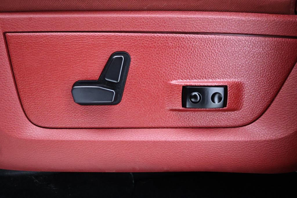 Used 2017 RAM 1500 Rebel w/ Luxury Group image 12