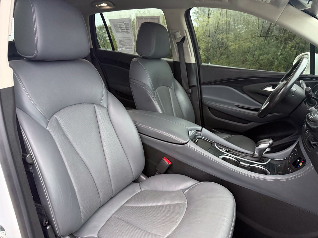 Used 2019 Buick Envision Essence FWD image 24