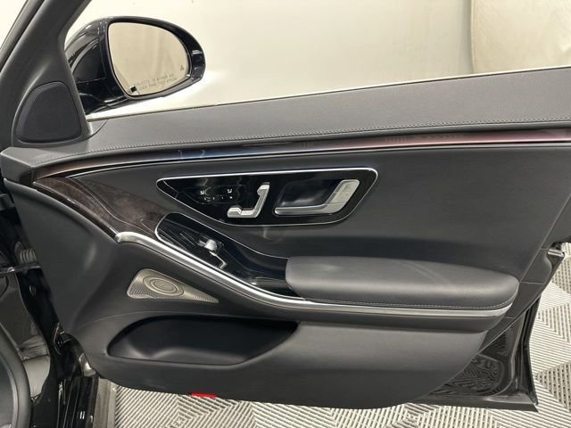 Used 2022 Mercedes-Benz S 500 4MATIC image 34
