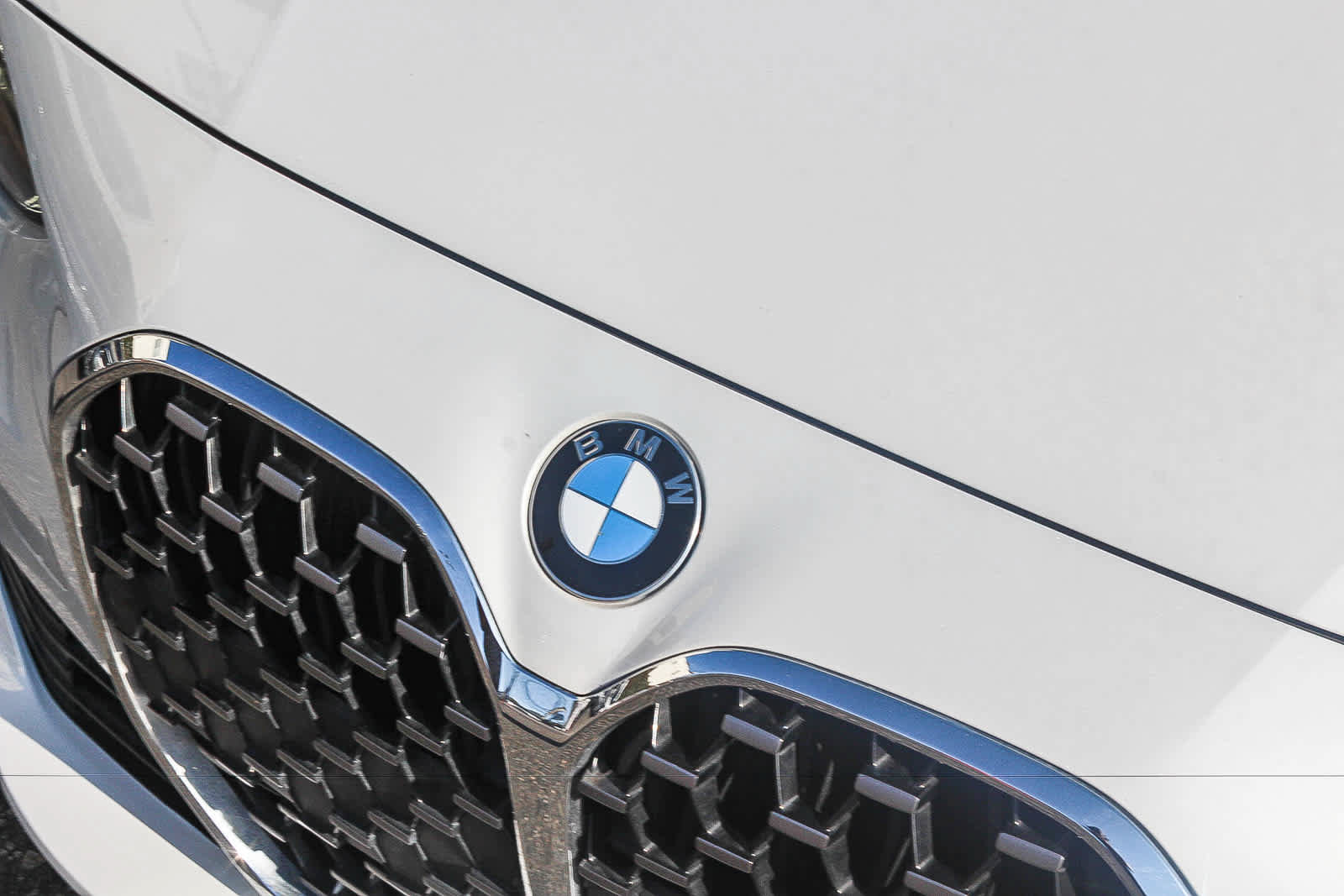 Used 2024 BMW 430i Coupe w/ Convenience Package RWD image 11