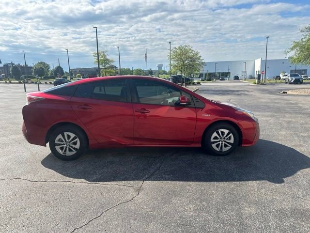 Used 2017 Toyota Prius Four w/ Advanced Technology Package FWD image 2