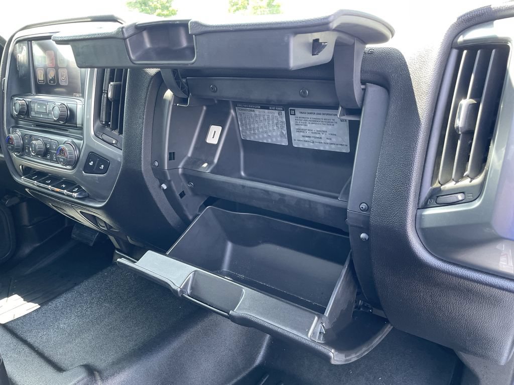 Used 2015 Chevrolet Silverado 1500 LT w/ Custom Sport Edition AWD/4WD image 39