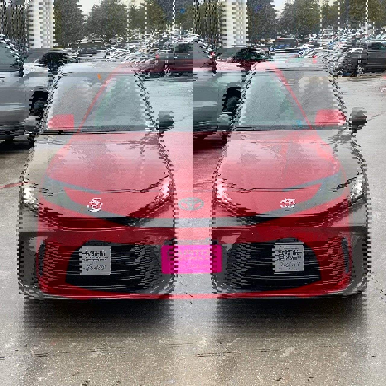 Used 2025 Toyota Camry LE image 6