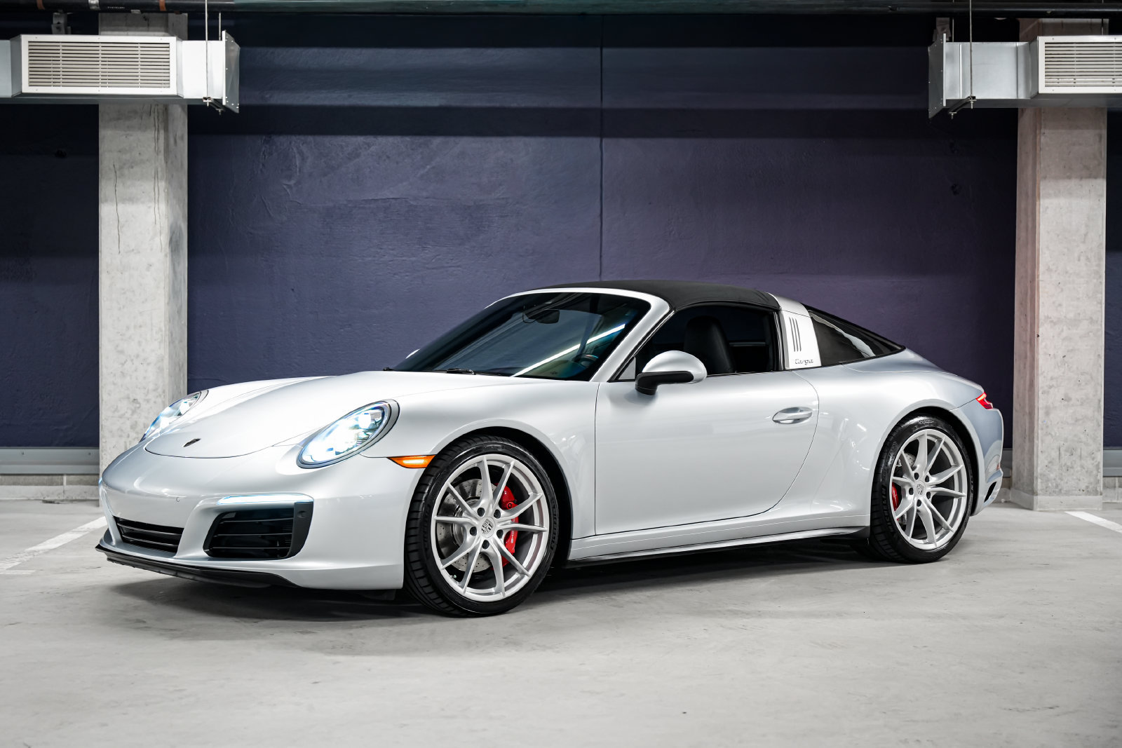 Used 2018 Porsche 911 Targa 4S AWD/4WD image 6