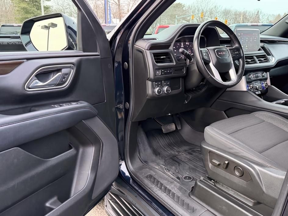 Certified 2022 GMC Yukon SLE w/ Gmc Pro Safety Plus Package image 16