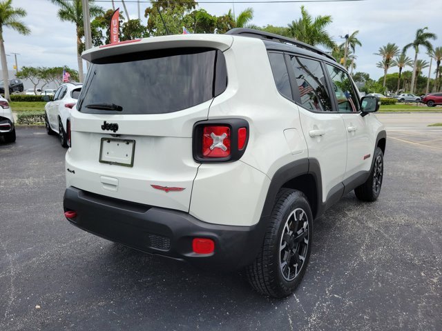 Used 2023 Jeep Renegade Trailhawk AWD/4WD image 7