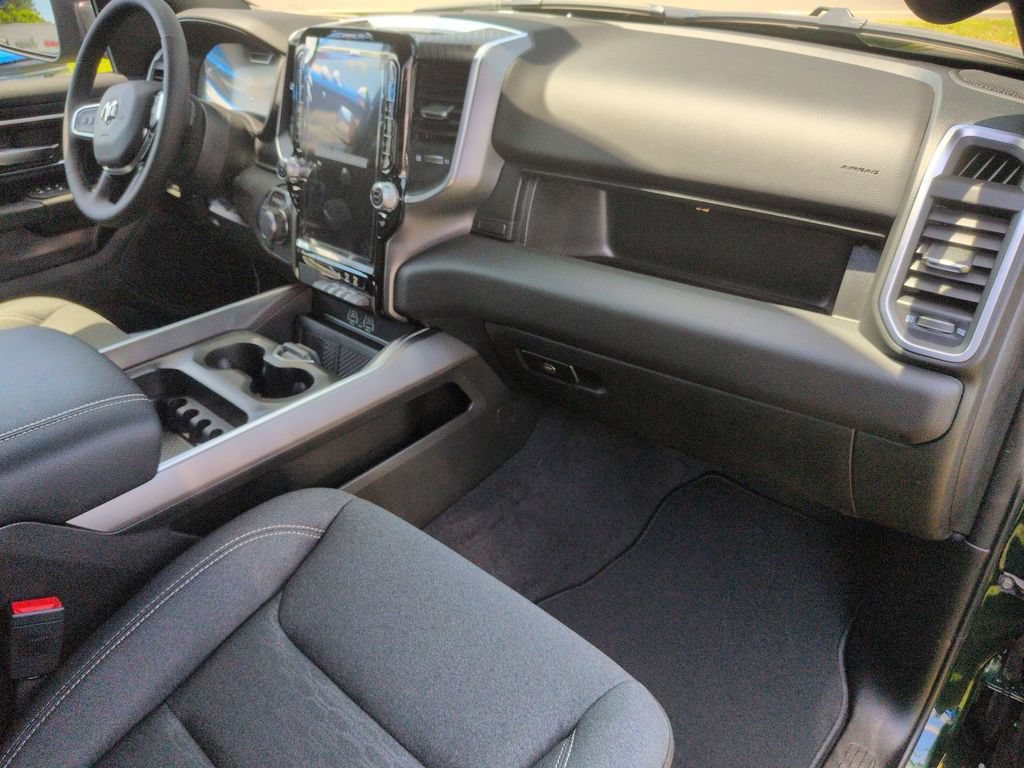 New 2026 RAM 1500 Big Horn AWD/4WD image 34