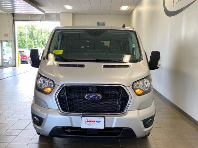 Used 2023 Ford Transit 350 XLT RWD image 3
