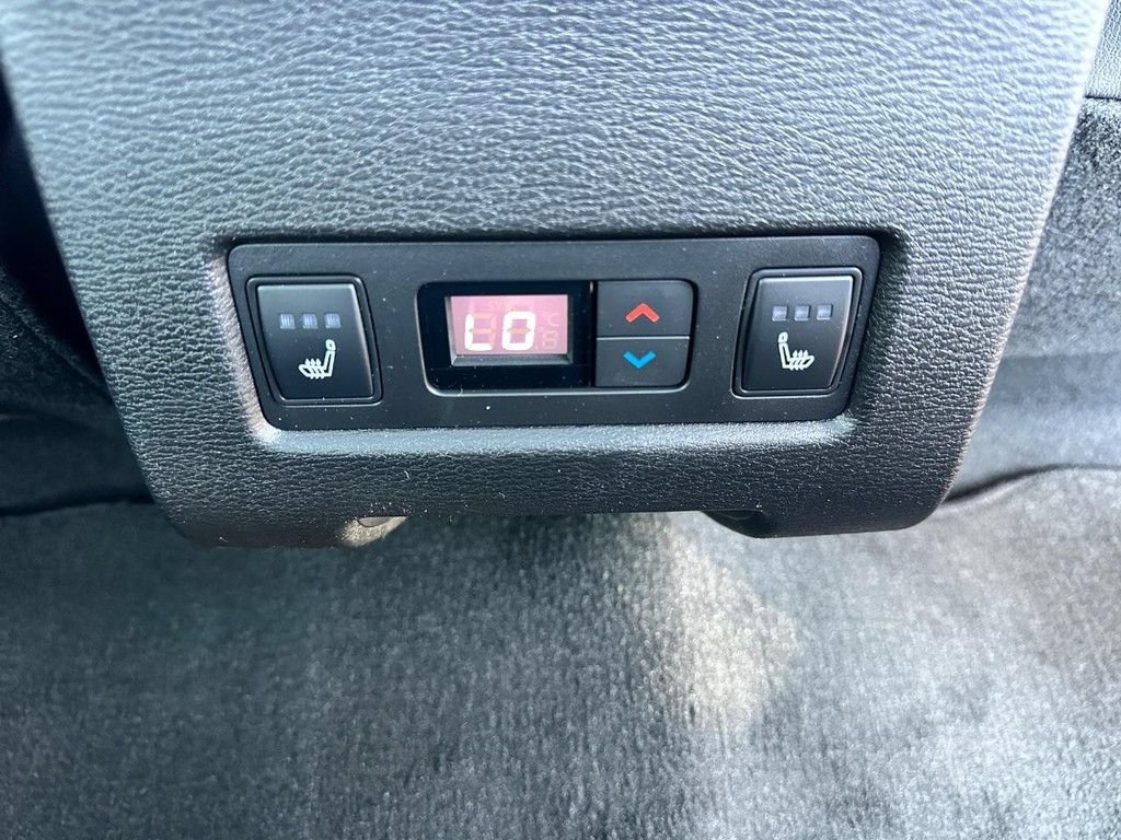 Used 2026 Nissan Rogue Platinum AWD/4WD image 5