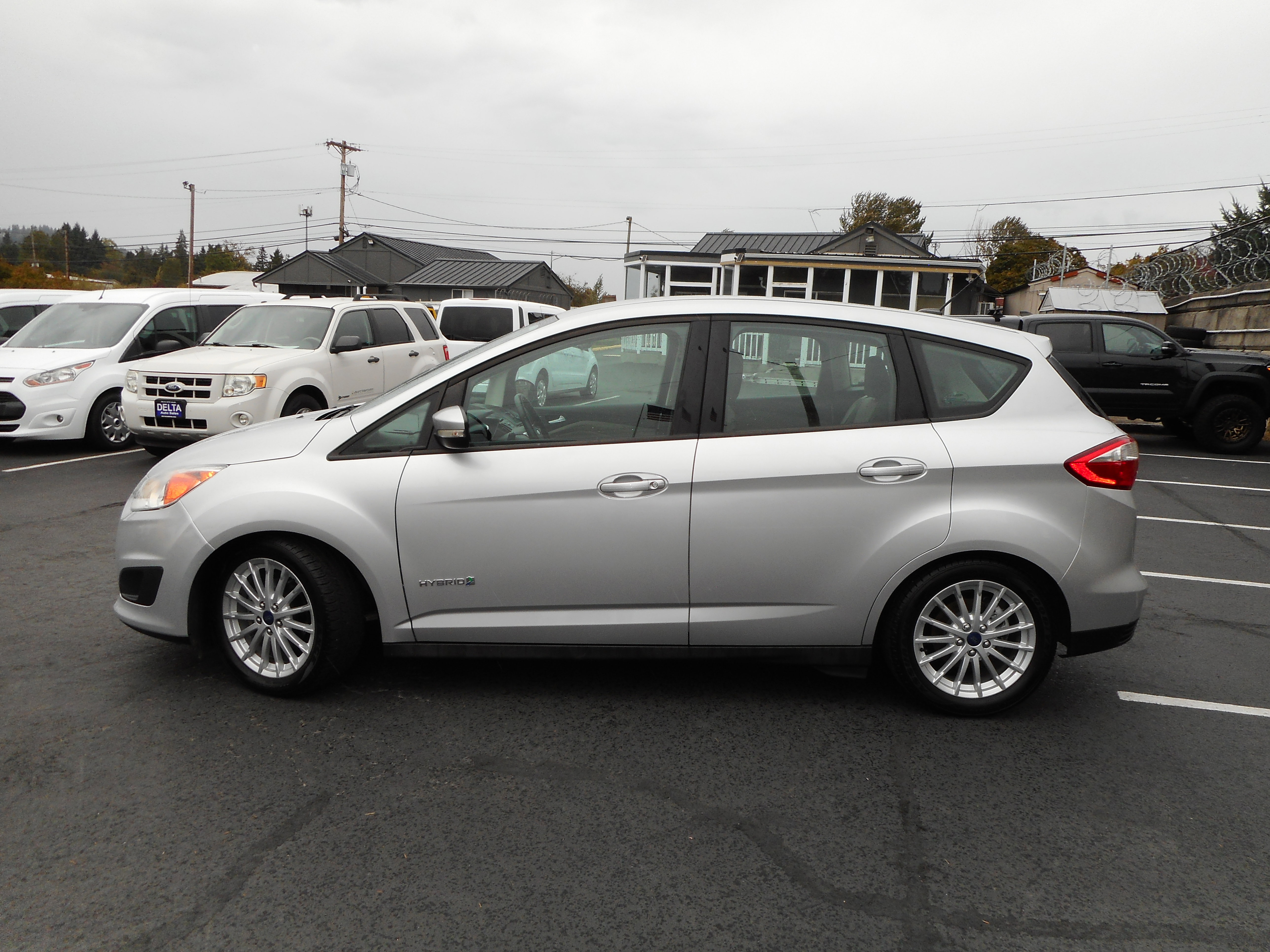 Used 2014 Ford C-MAX SE image 2