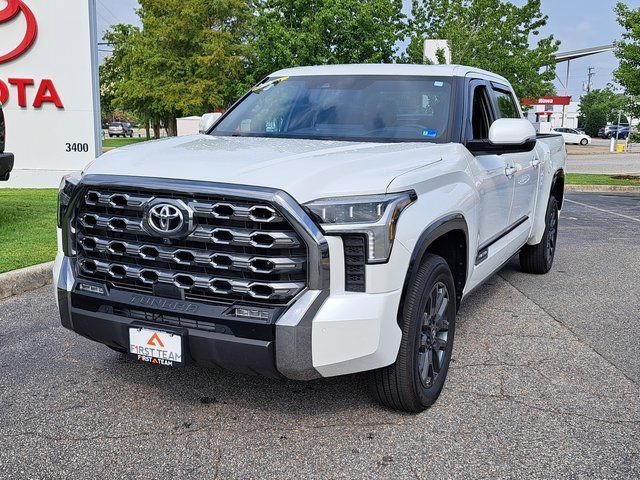 Used 2025 Toyota Tundra Platinum AWD/4WD image 2