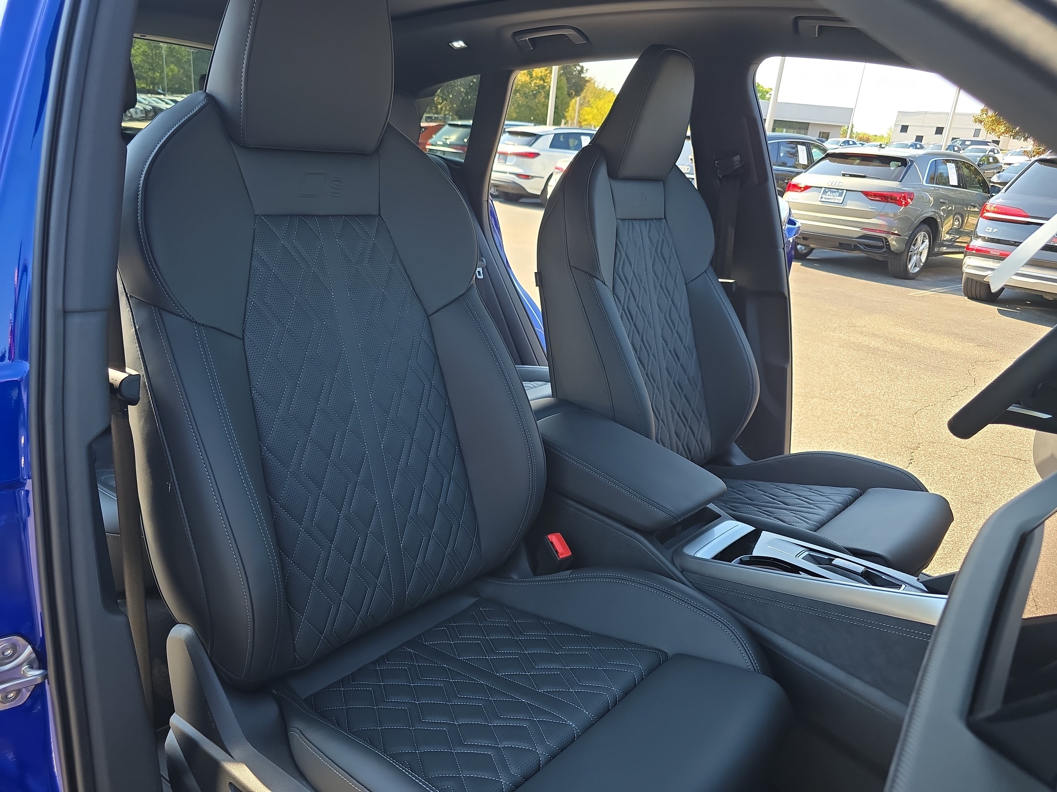 New 2026 Audi SQ5 Prestige AWD/4WD image 10