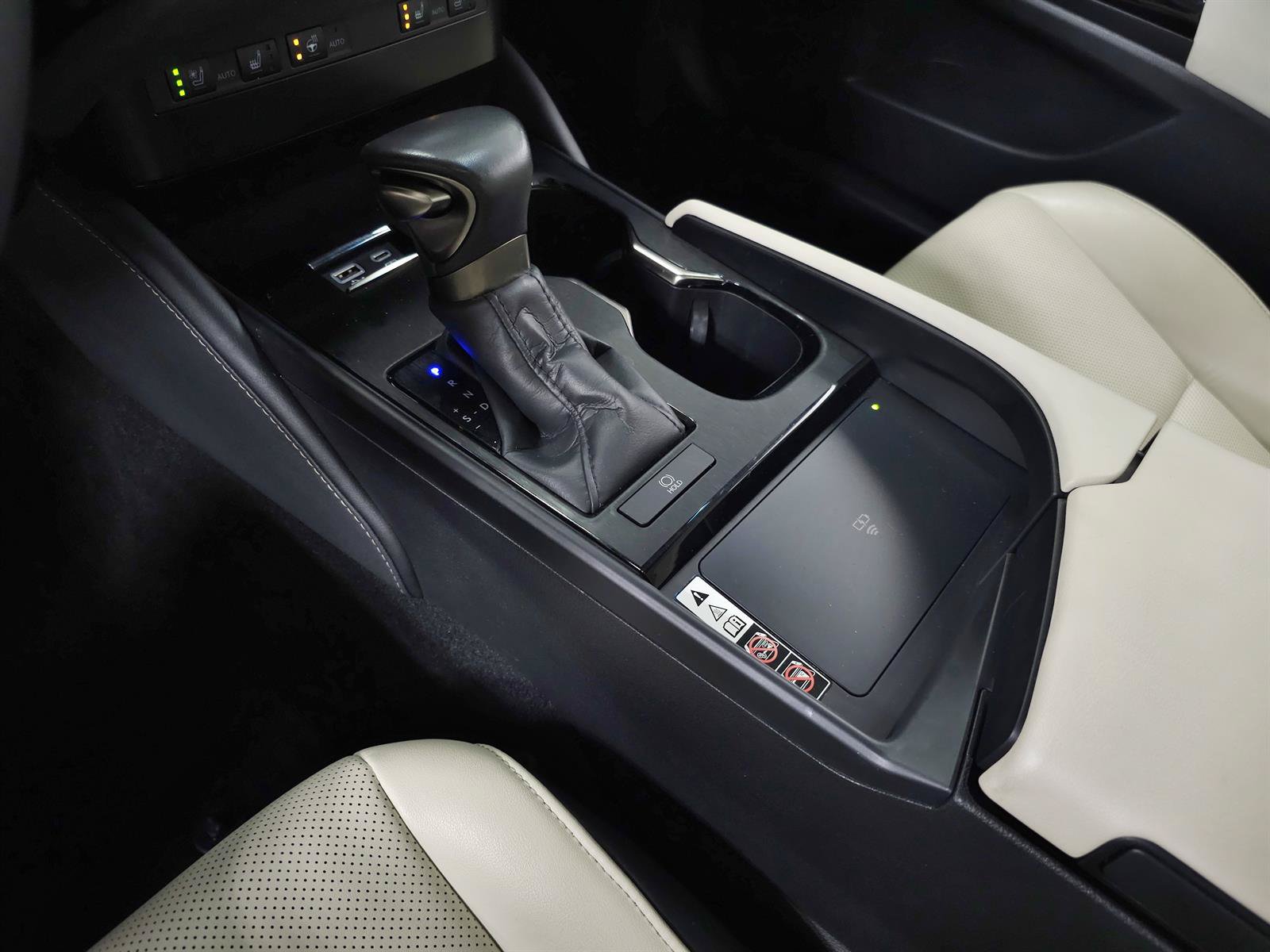 Certified 2024 Lexus ES 350 w/ Premium Package FWD image 27