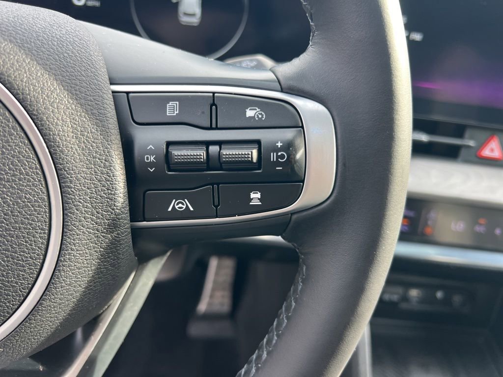 Certified 2023 Kia Sportage X-Pro AWD/4WD image 17