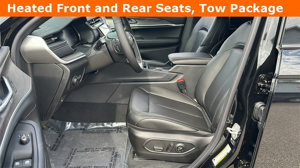 New 2025 Jeep Grand Cherokee Limited w/ Trailer Tow Package image 13