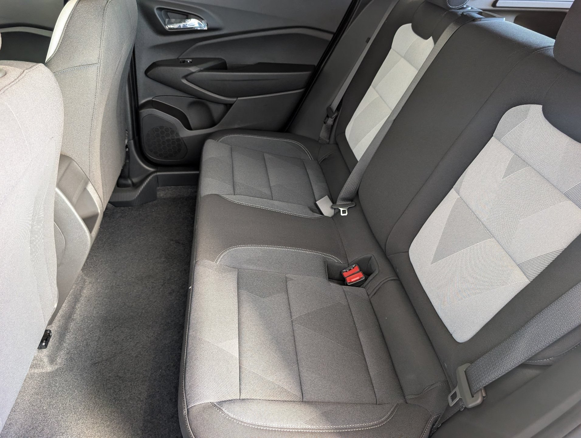 New 2026 Chevrolet Trax LS FWD image 17