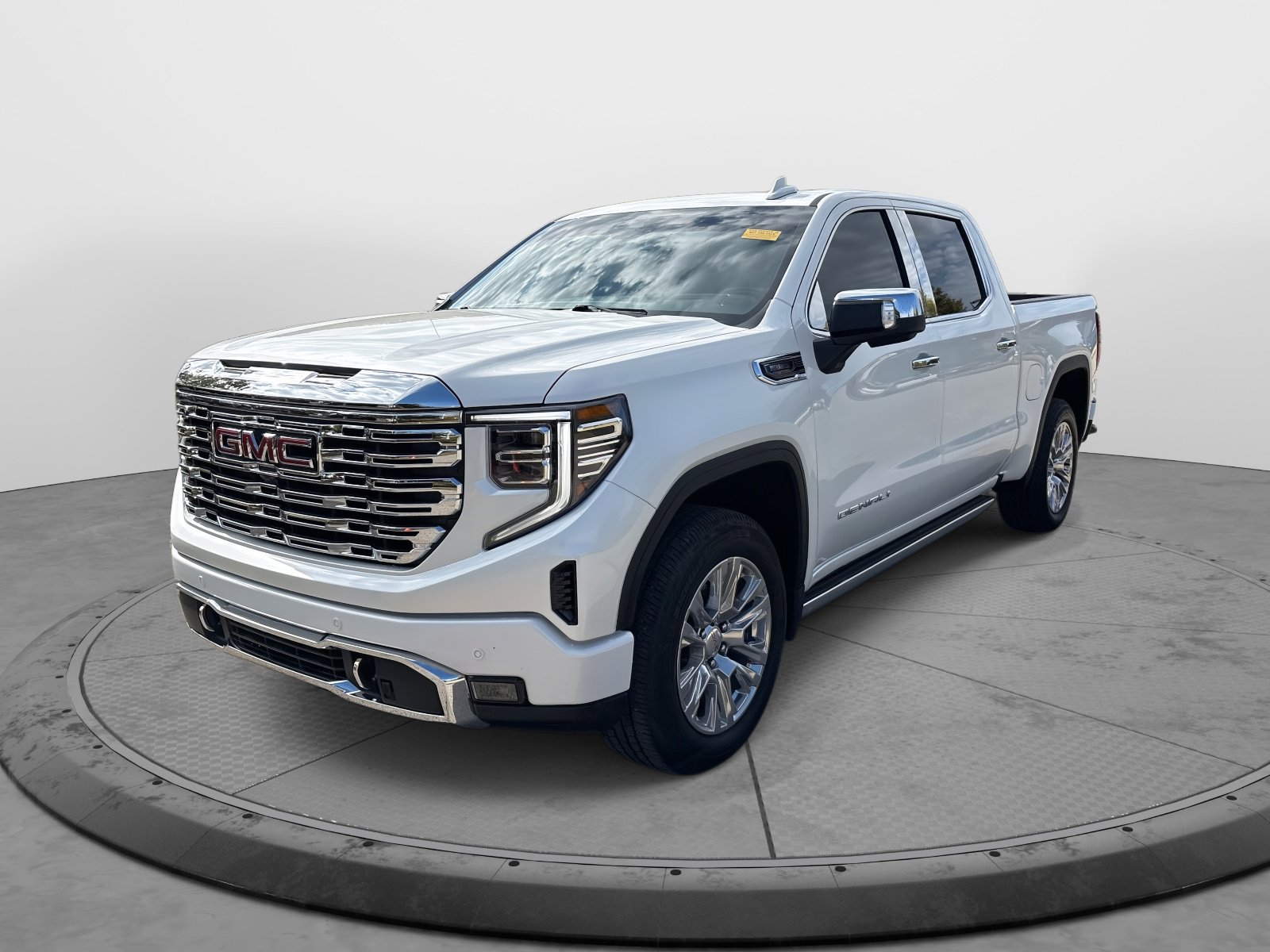 Certified 2024 GMC Sierra 1500 Denali w/ Technology Package image 3