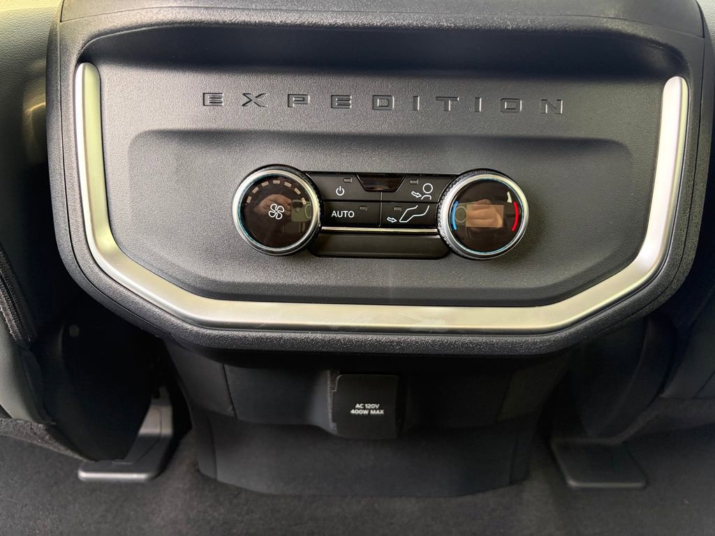 New 2026 Ford Expedition Max Active image 24