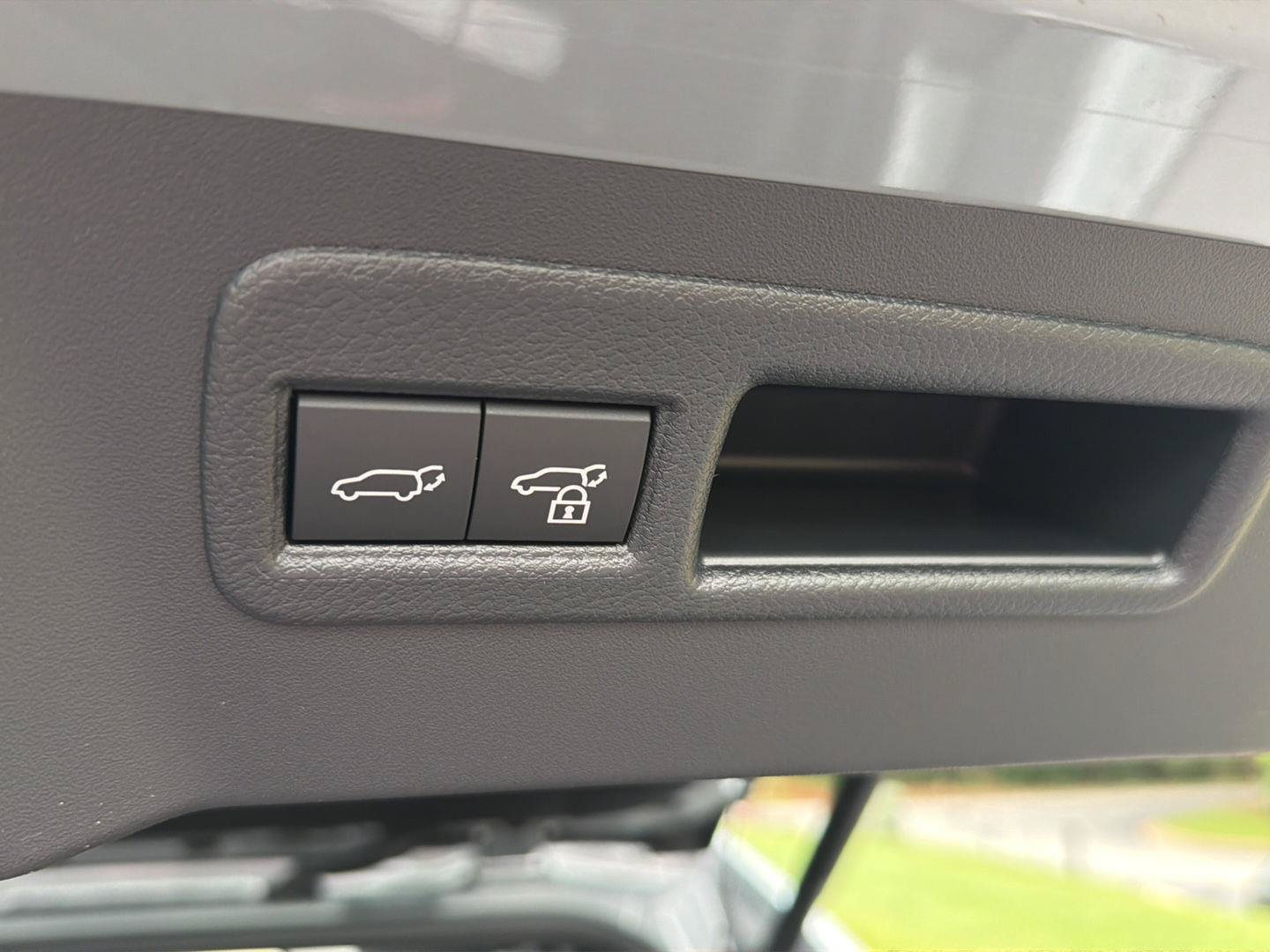 New 2026 Toyota C-HR AWD/4WD image 35