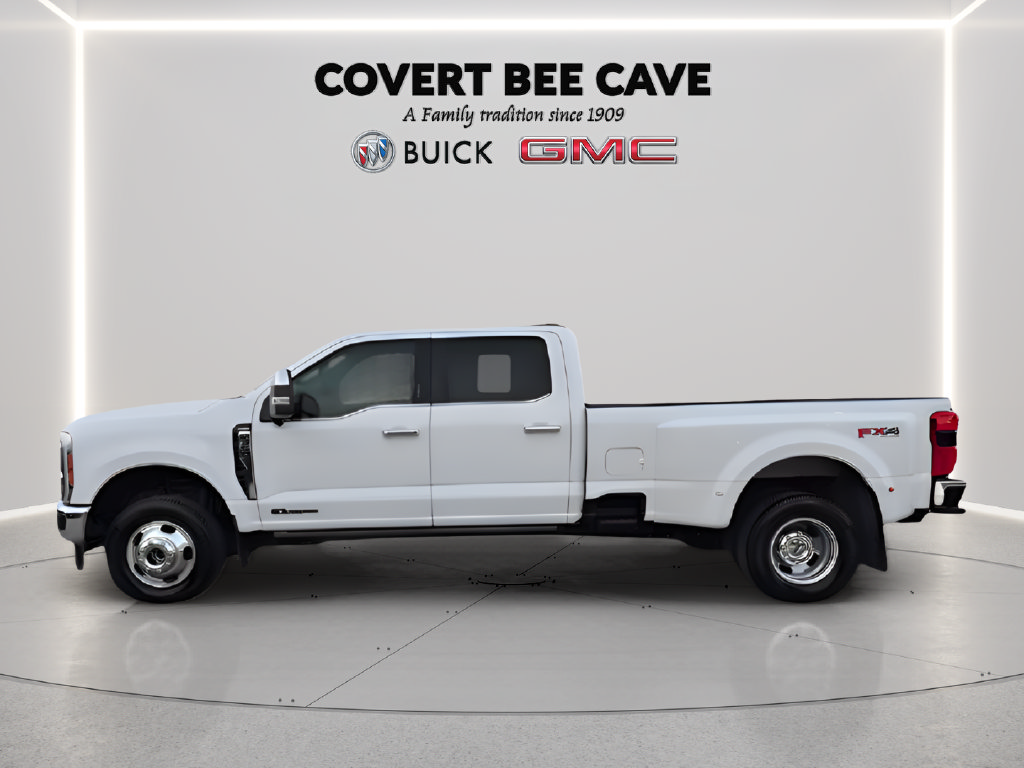 Used 2023 Ford F350 Lariat w/ Lariat Ultimate Package AWD/4WD image 6