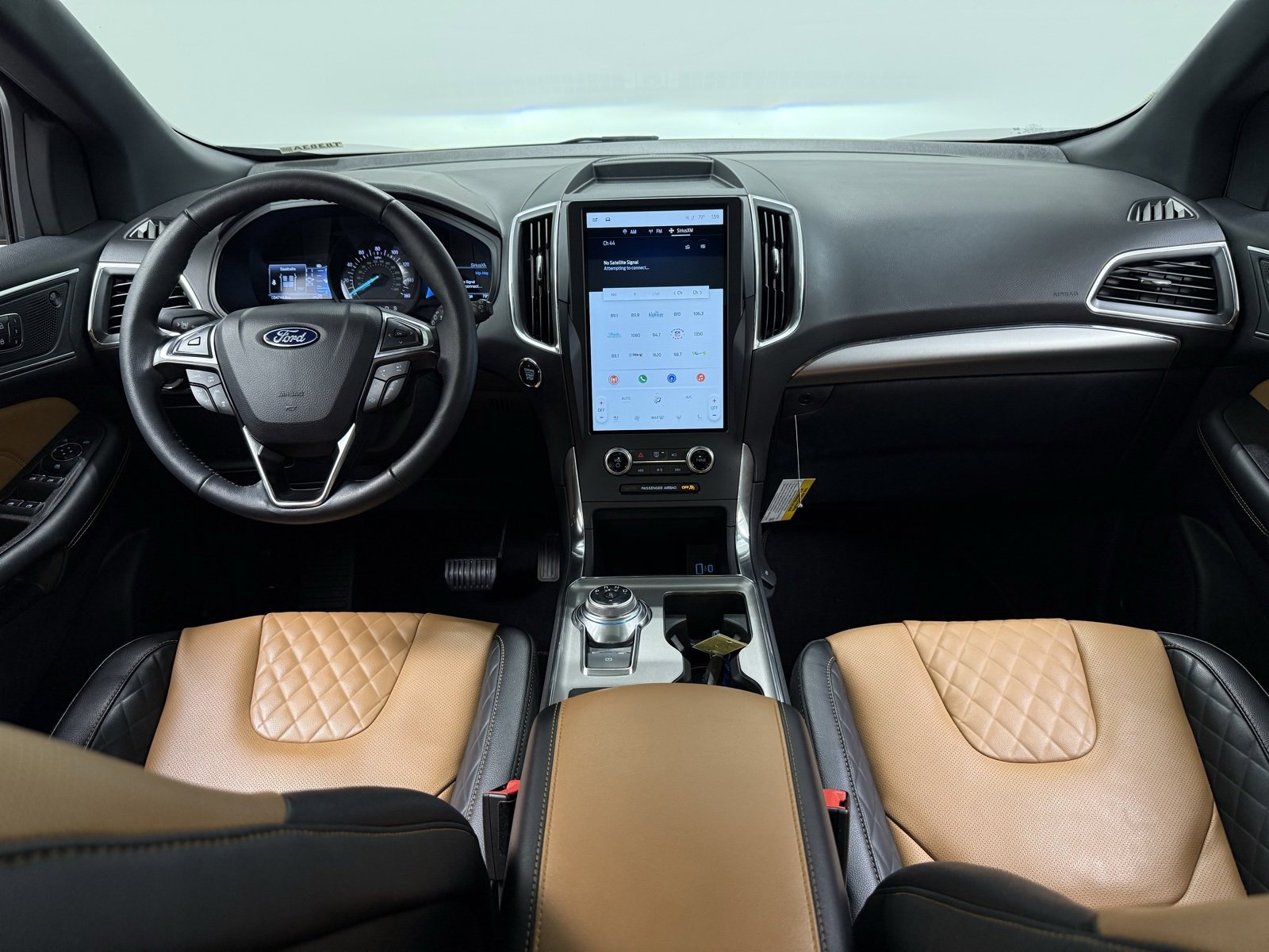 Used 2024 Ford Edge Titanium w/ Titanium Elite Package image 28