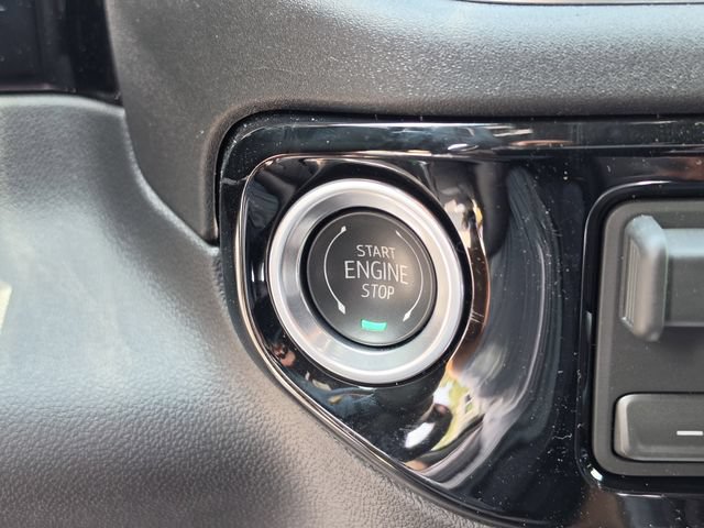 New 2026 Chevrolet Silverado 1500 High Country AWD/4WD image 37