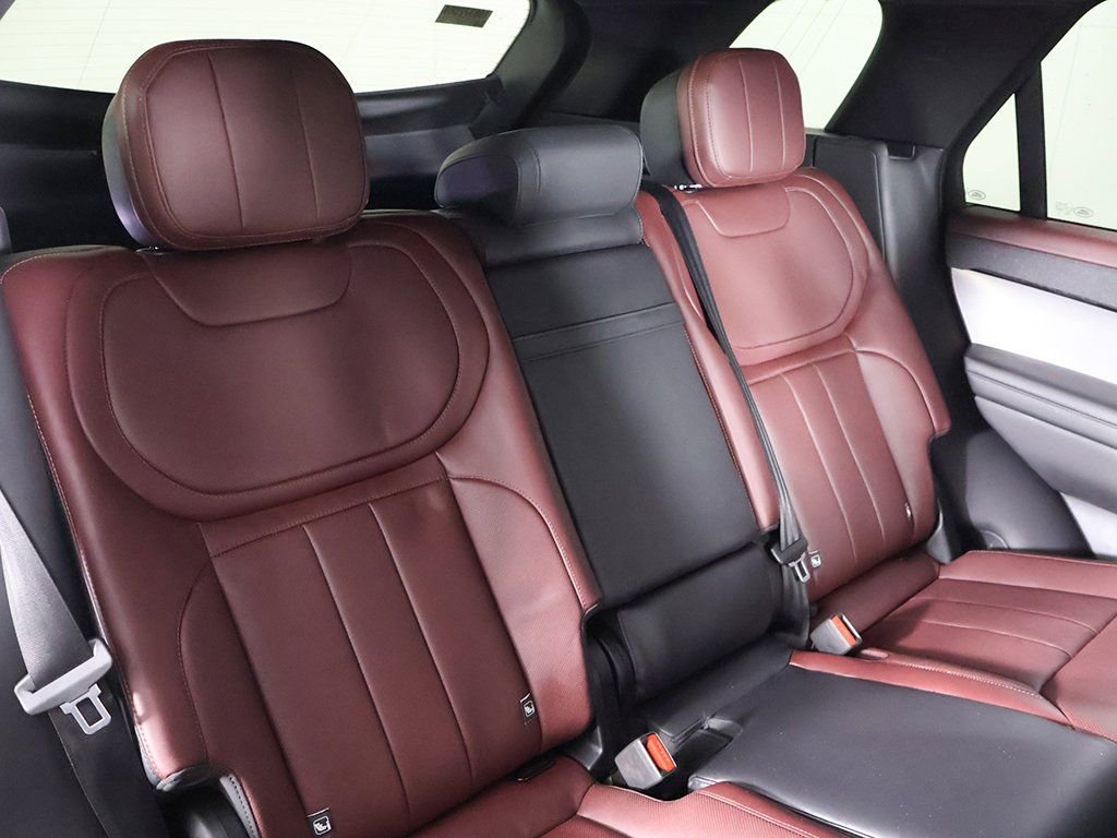 Used 2023 Land Rover Range Rover Sport SE Dynamic image 36