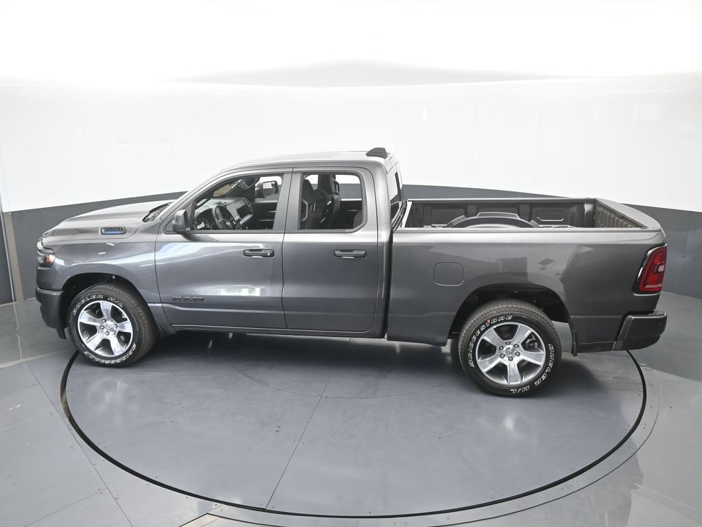 Used 2026 RAM 1500 Express RWD image 43