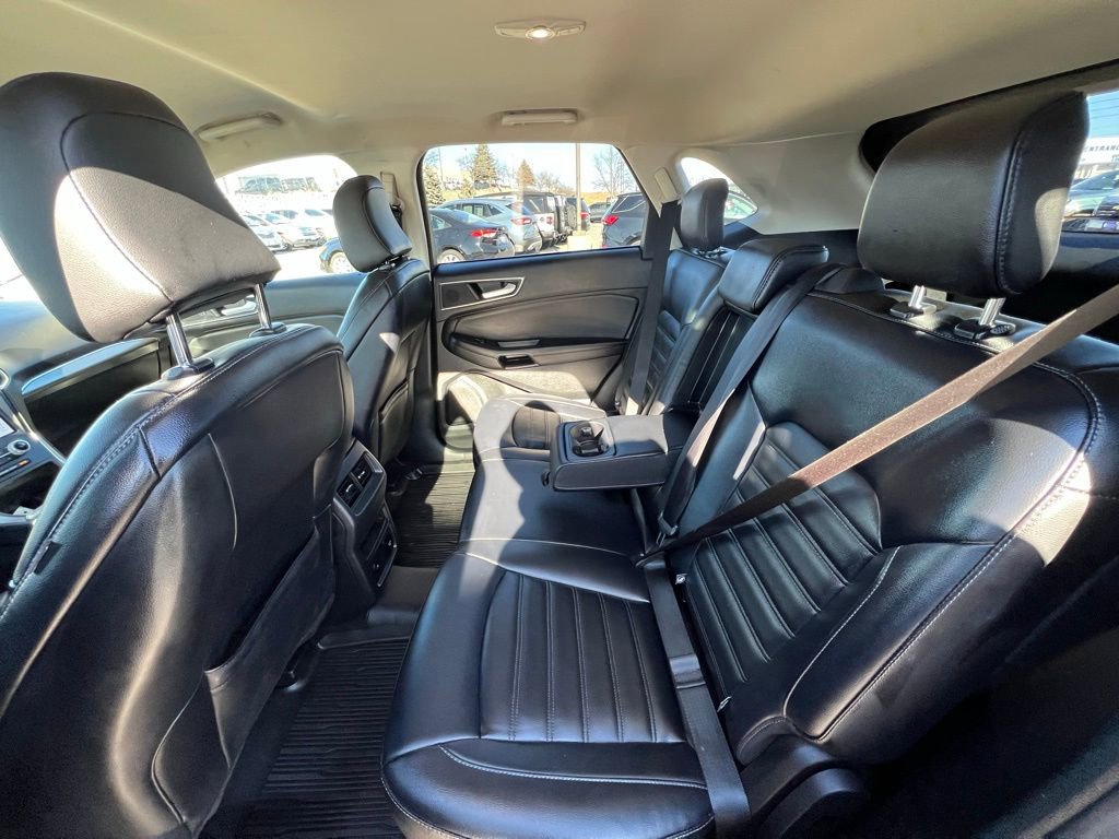 Used 2022 Ford Edge SEL w/ Convenience Package image 19