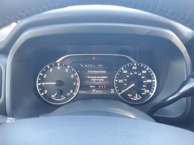 Certified 2024 Nissan Titan SV w/ SV Bronze Edition Package image 20