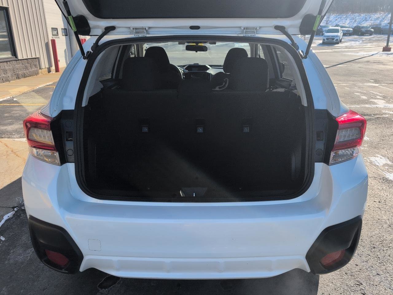 Used 2022 Subaru Crosstrek 2.0i image 13