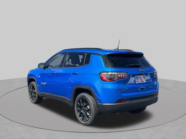 New 2026 Jeep Compass Latitude AWD/4WD image 3