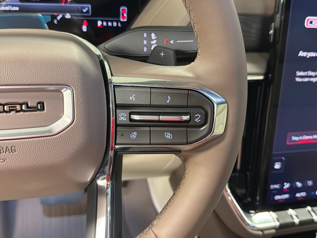 New 2026 GMC Yukon XL Denali w/ Advanced Technology Package AWD/4WD image 36