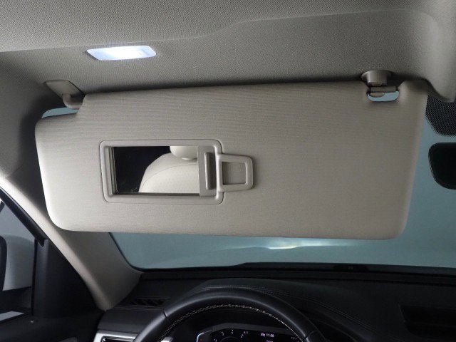 Used 2023 Volkswagen Atlas SE w/ Technology Package image 64